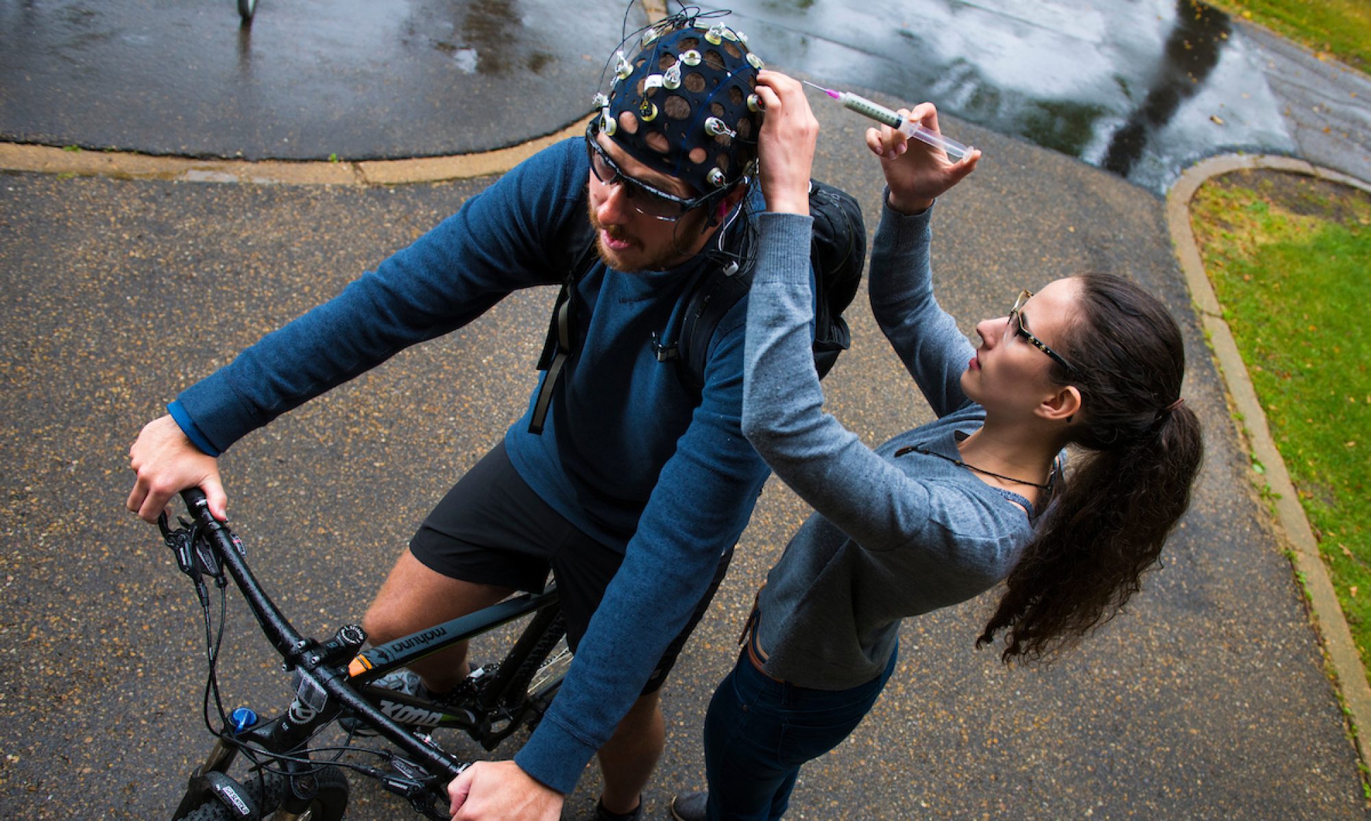 Mobile EEG recording during cycling